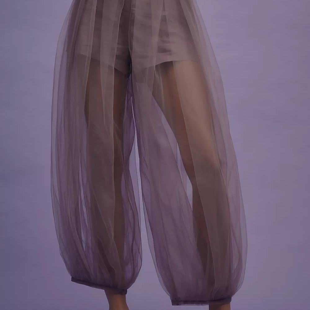 NWT By Anthropologie Tulle Balloon-Leg Pants - Picture 4 of 4